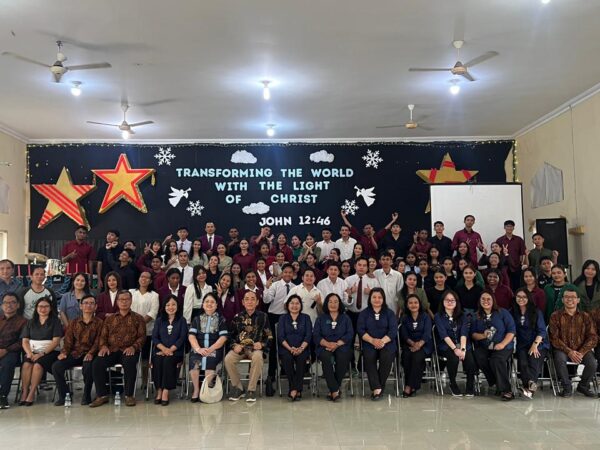 Ibadah Natal dan Gathering dalam Kebersamaan: STT Torsina & SABIS (Sekolah Alkitab Bethel Injil Sepenuh) 2025